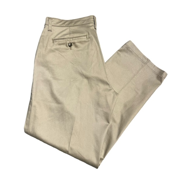 Men’s - Khaki Pants - 33x30 - Lee Relaxed Fit - Picture 2 of 6